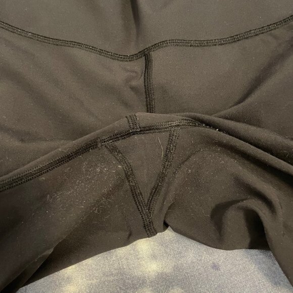 Lululemon Wunder Under HR Tight 28” *Rib Sz 8 - Picture 2 of 6